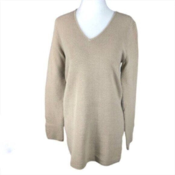 UNIQLO Tan Long Sleeve V-Neck Warm Comfy Cozy Casual Sweater Medium - Picture 1 of 5
